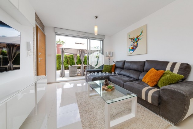 Segunda mano - Chalet -
Torrevieja - Sector 25