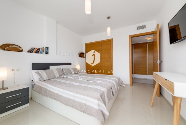 Segunda mano - Chalet -
Torrevieja - Sector 25