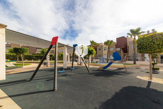 Segunda mano - Chalet -
Torrevieja - Sector 25