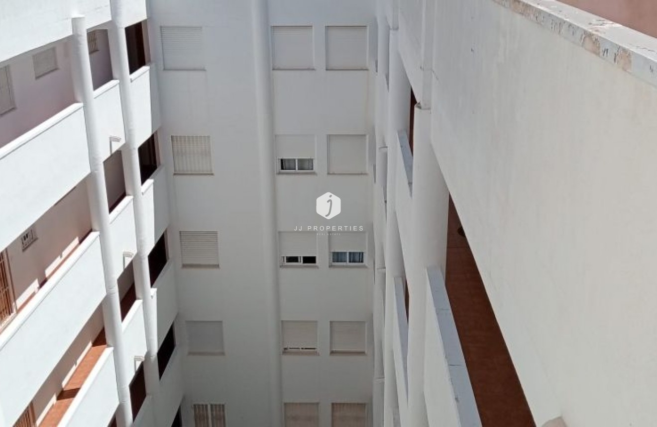 Segunda mano - Apartamento / piso -
Torrevieja - Costa Blanca