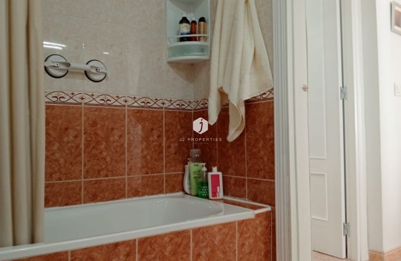 Segunda mano - Apartamento / piso -
Torrevieja - Costa Blanca