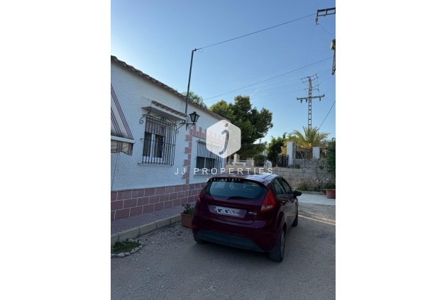 Segunda mano - Villa -
Albatera - Partida Lomas