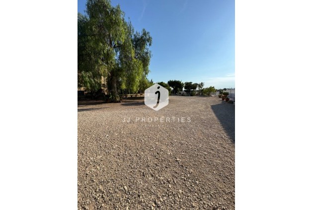 Segunda mano - Villa -
Albatera - Partida Lomas