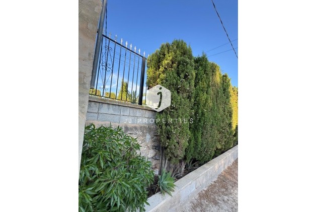 Segunda mano - Villa -
Albatera - Partida Lomas