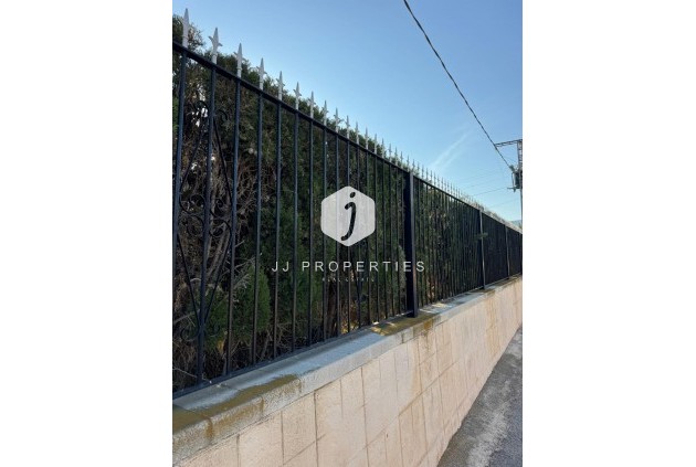 Segunda mano - Villa -
Albatera - Partida Lomas