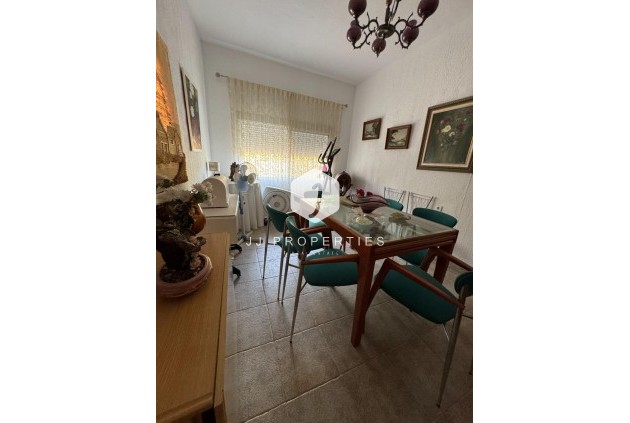 Segunda mano - Villa -
Albatera - Partida Lomas