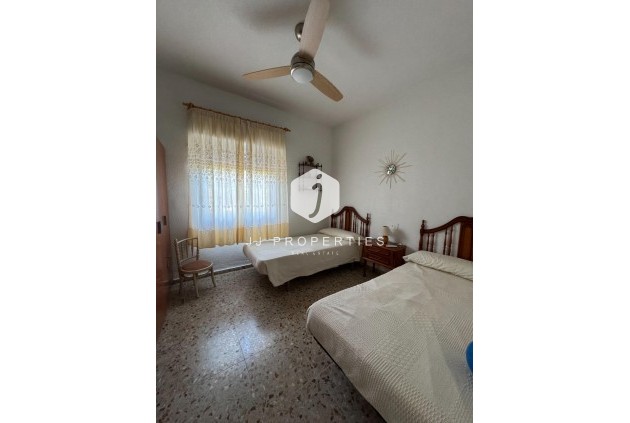 Segunda mano - Villa -
Albatera - Partida Lomas