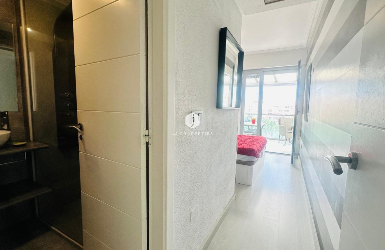 Segunda mano - Ático -
Torrevieja - Playa del Cura