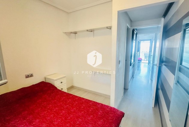 Segunda mano - Ático -
Torrevieja - Playa del Cura