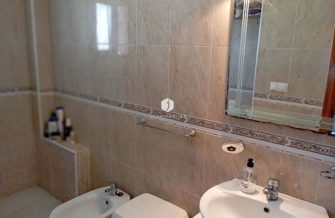 Segunda mano - Apartamento / piso -
Daya Vieja - Costa Blanca