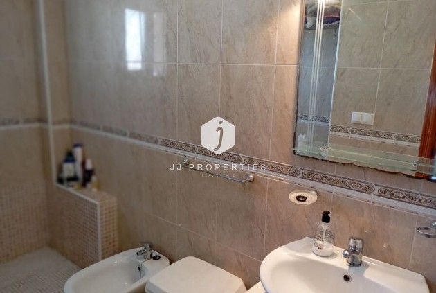 Segunda mano - Apartamento / piso -
Daya Vieja - Costa Blanca