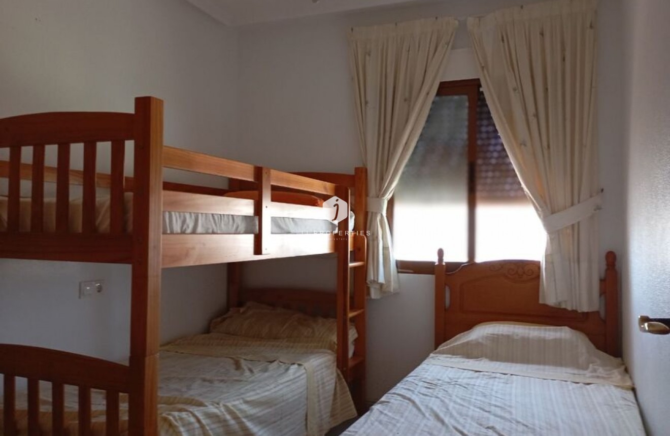 Segunda mano - Apartamento / piso -
Daya Vieja - Costa Blanca