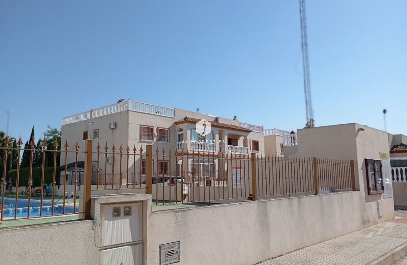 Segunda mano - Apartamento / piso -
Daya Vieja - Costa Blanca