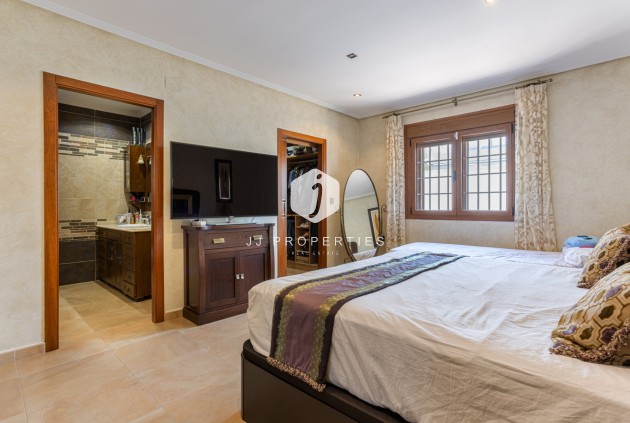 Segunda mano - Villa -
Los Montesinos - Costa Blanca