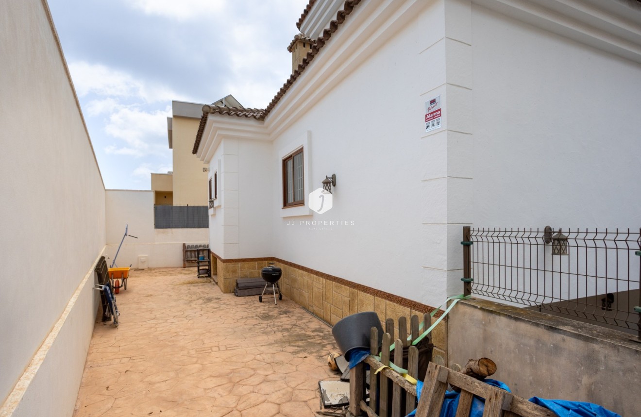 Segunda mano - Villa -
Los Montesinos - Costa Blanca