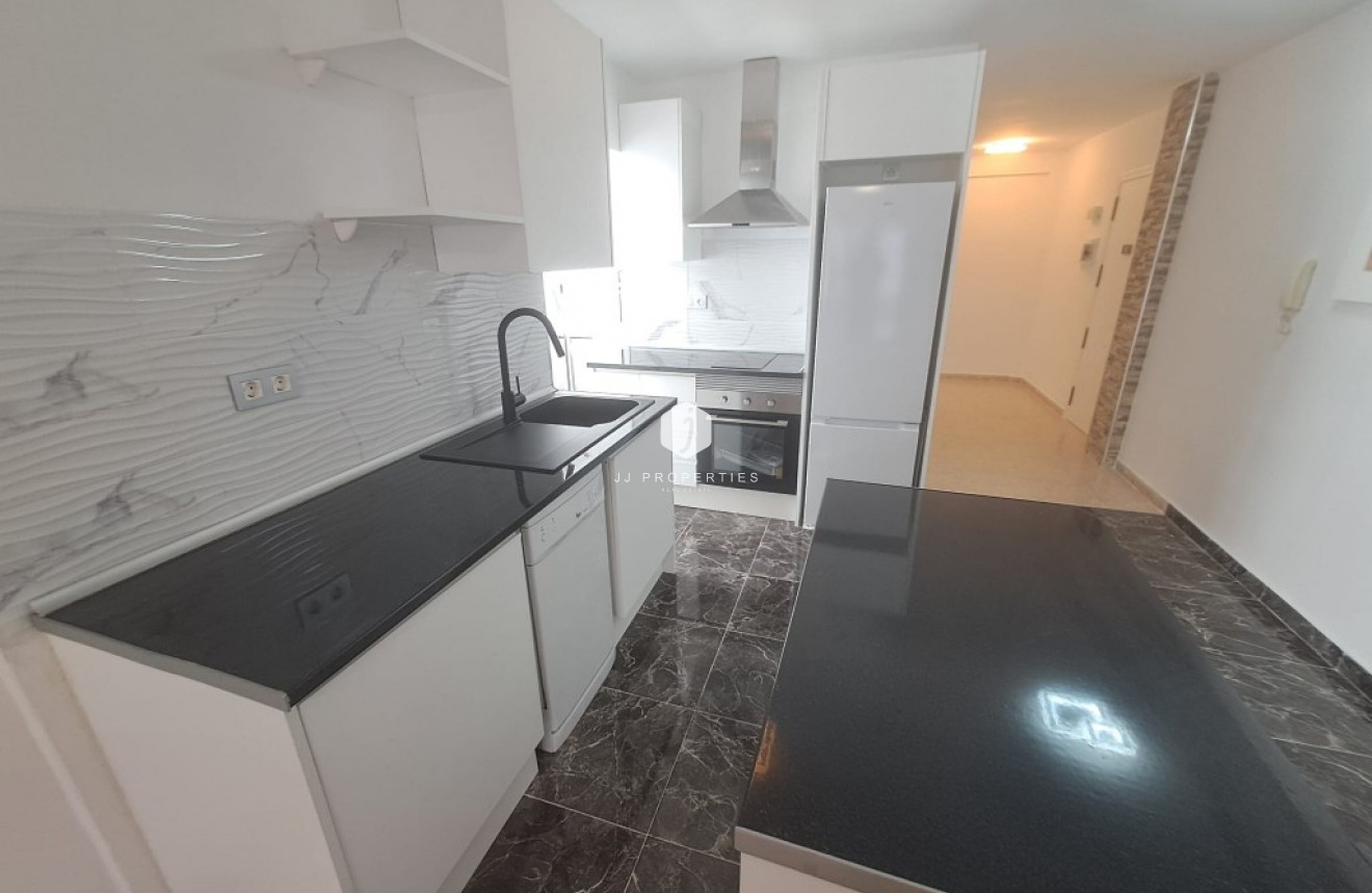 Segunda mano - Apartamento / piso -
Playa del Cura - Costa Blanca