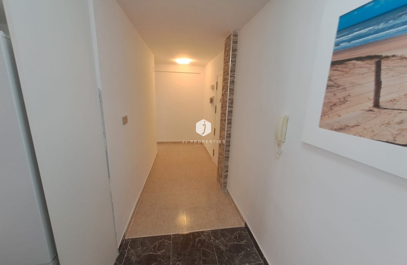 Segunda mano - Apartamento / piso -
Playa del Cura - Costa Blanca