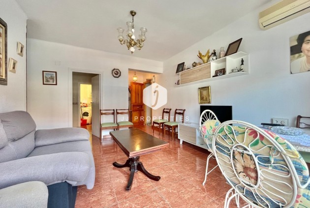 Segunda mano - Apartamento / piso -
Torrevieja - Estacion de autobuses