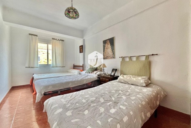 Segunda mano - Apartamento / piso -
Torrevieja - Estacion de autobuses