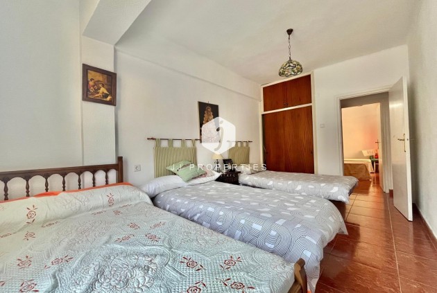 Segunda mano - Apartamento / piso -
Torrevieja - Estacion de autobuses