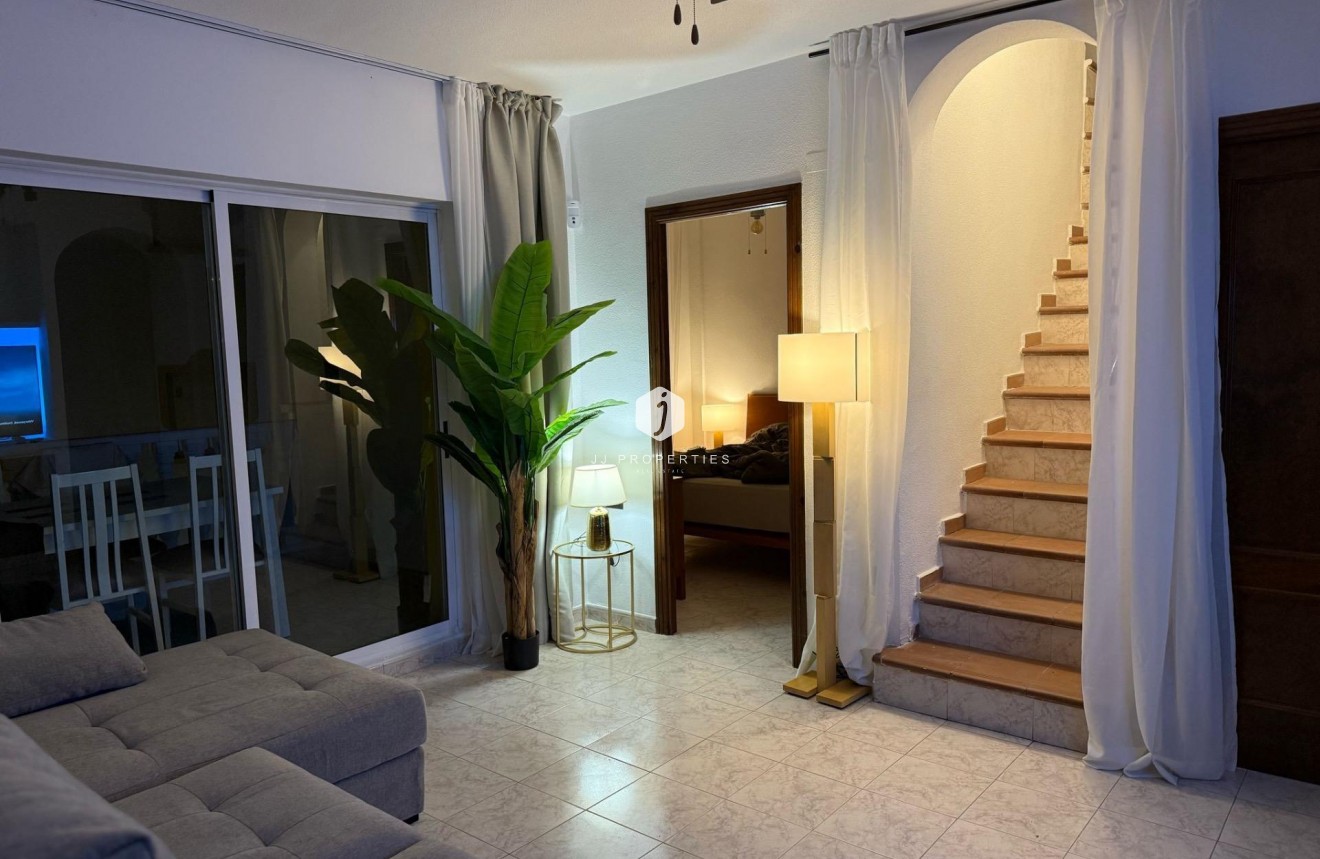 Segunda mano - Bungalow -
Torrevieja - Cañada Del Molino