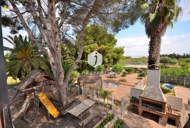 Segunda mano - Villa -
Torrevieja - Los Balcones