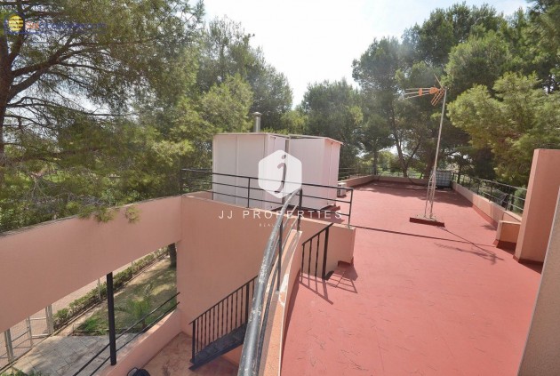 Segunda mano - Villa -
Torrevieja - Los Balcones