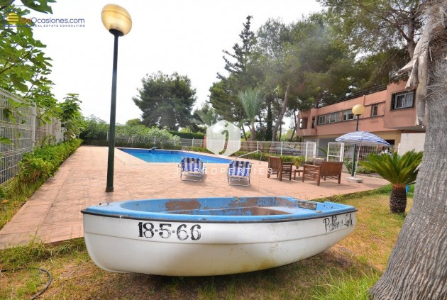 Segunda mano - Villa -
Torrevieja - Los Balcones