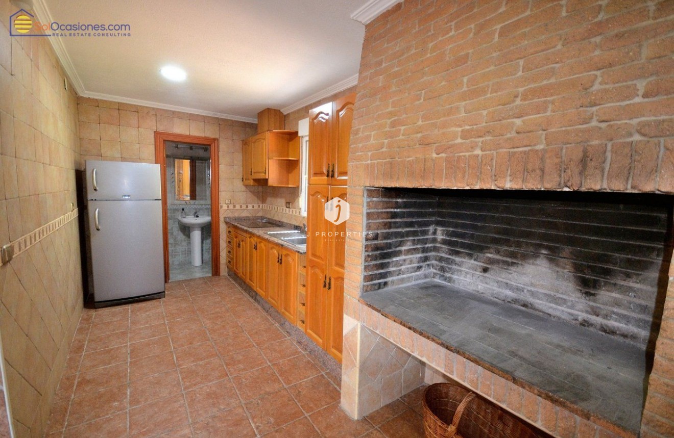 Segunda mano - Villa -
Torrevieja - Los Balcones