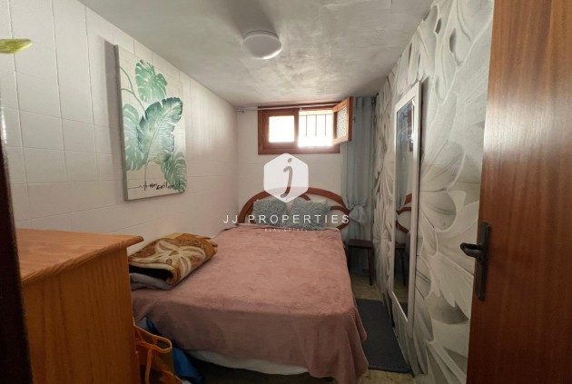 Aus zweiter Hand - Villa -
Orihuela Costa - Campoamor