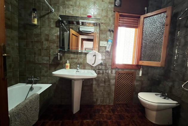 Aus zweiter Hand - Villa -
Orihuela Costa - Campoamor