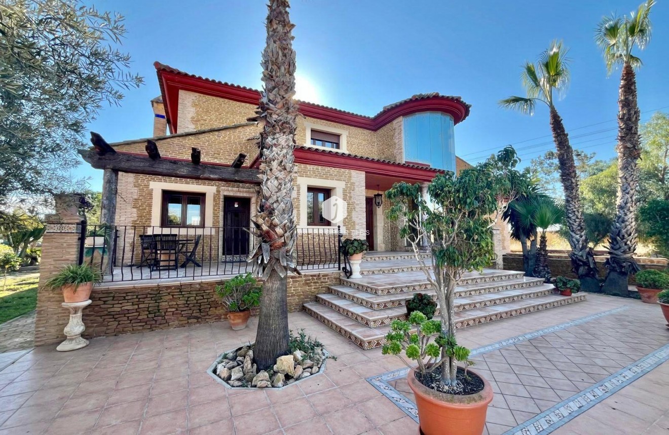 Segunda mano - Villa -
Rojales - La Vega Baja