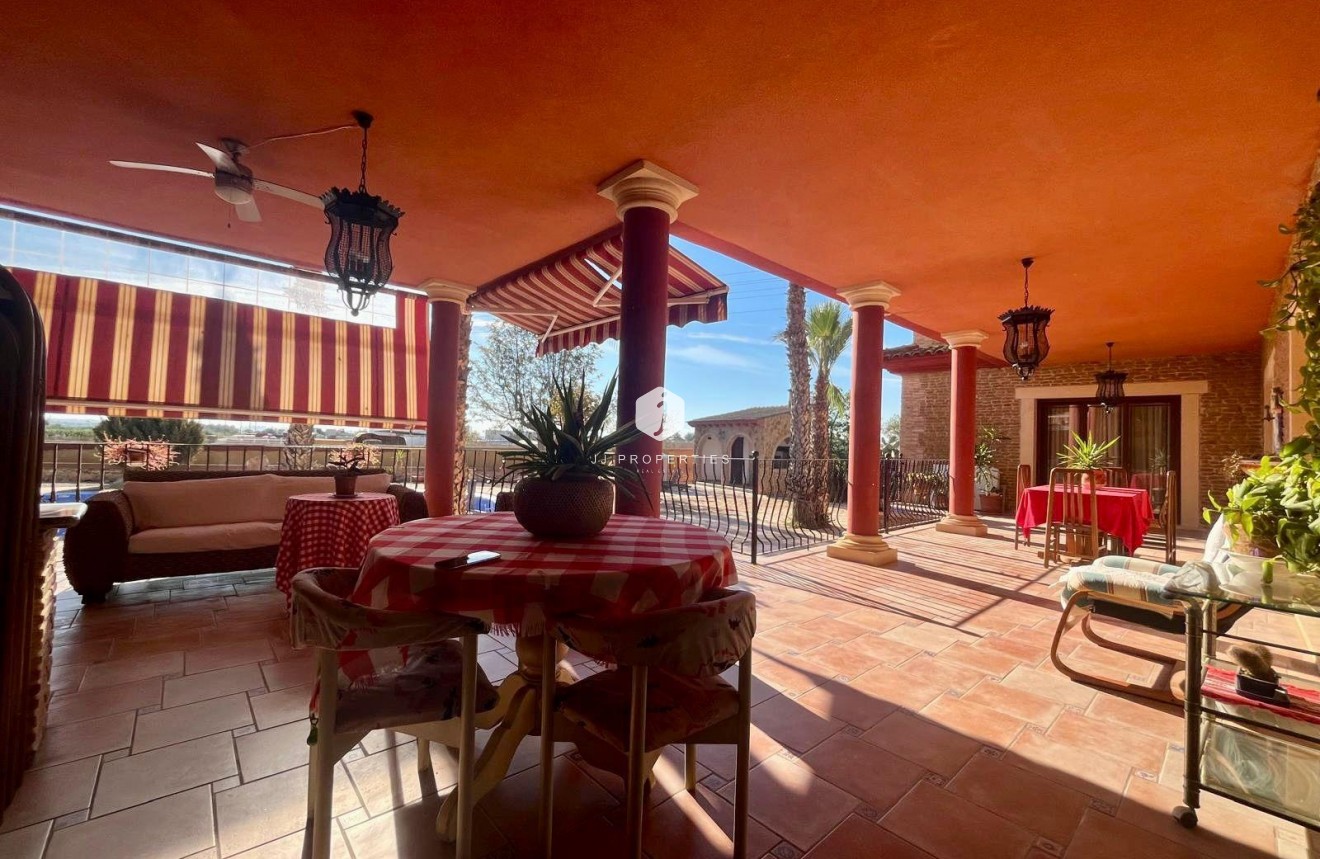 Segunda mano - Villa -
Rojales - La Vega Baja