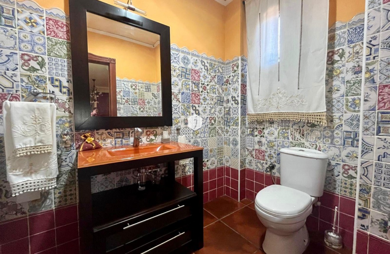 Segunda mano - Villa -
Rojales - La Vega Baja