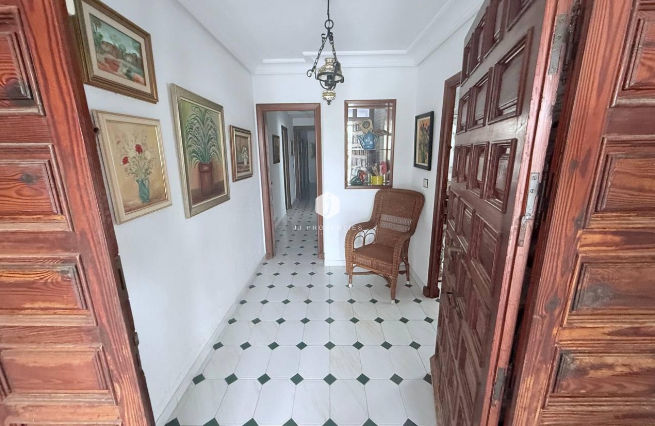 Segunda mano - Villa -
Orihuela Costa - Campoamor