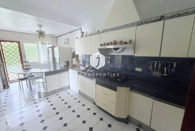 Segunda mano - Villa -
Orihuela Costa - Campoamor