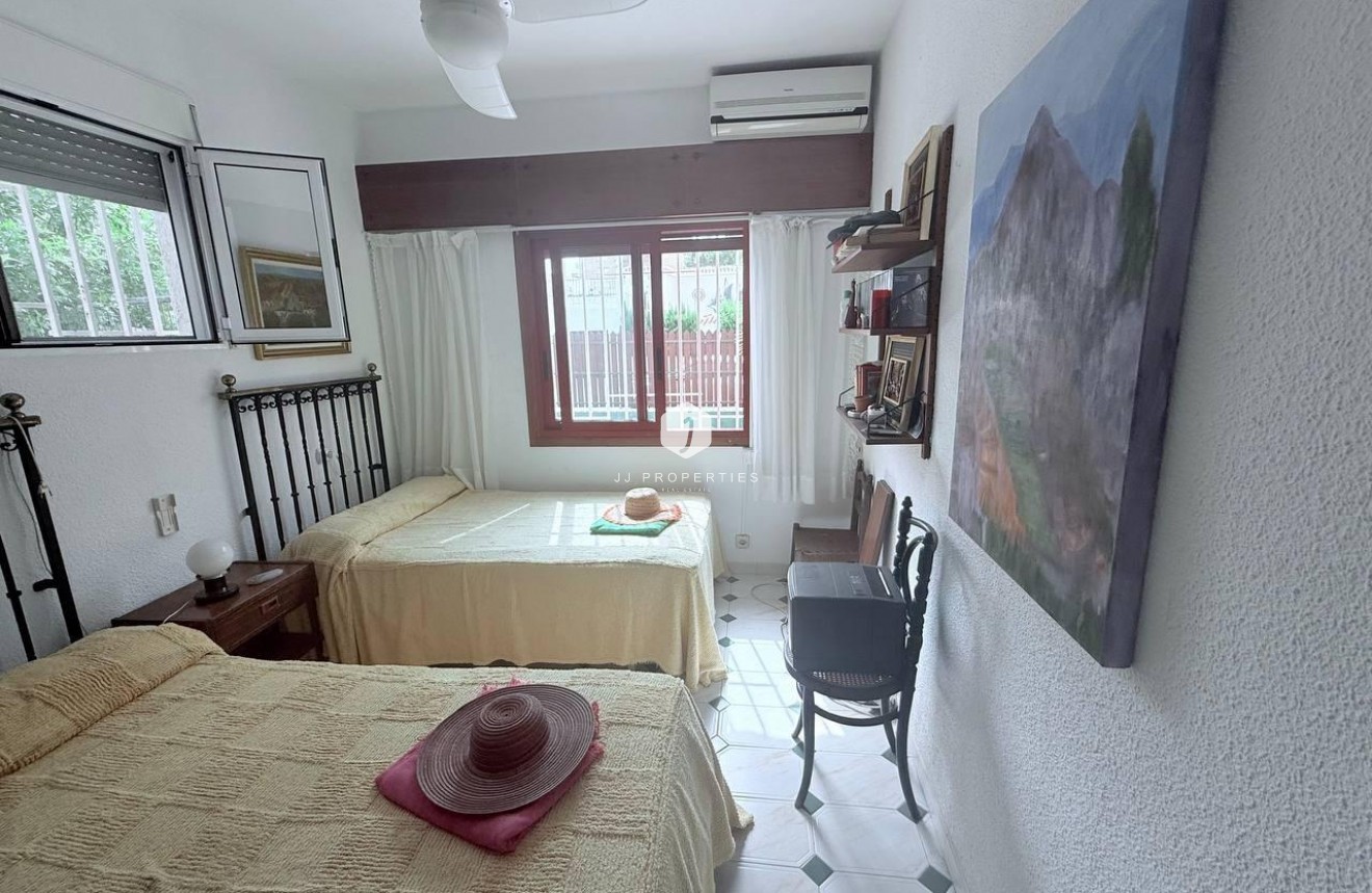 Segunda mano - Villa -
Orihuela Costa - Campoamor