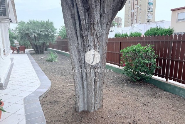 Segunda mano - Villa -
Orihuela Costa - Campoamor