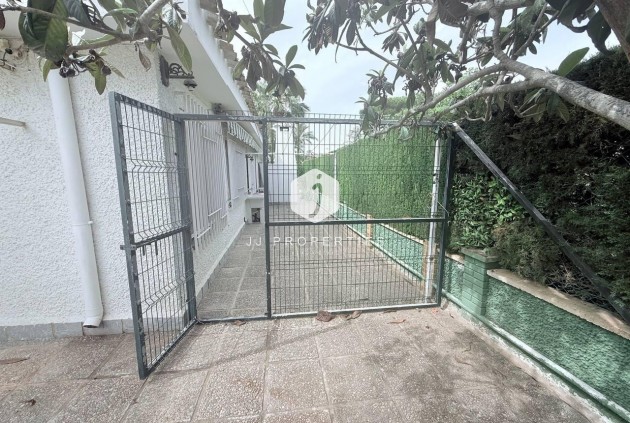 Segunda mano - Villa -
Orihuela Costa - Campoamor