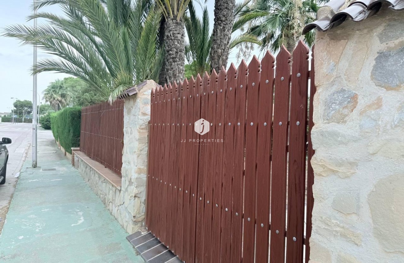 Segunda mano - Villa -
Orihuela Costa - Campoamor