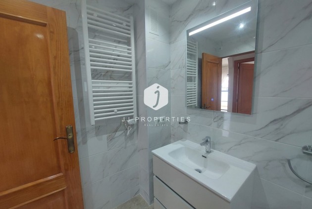 Segunda mano - Apartamento / piso -
La Zenia - Costa Blanca