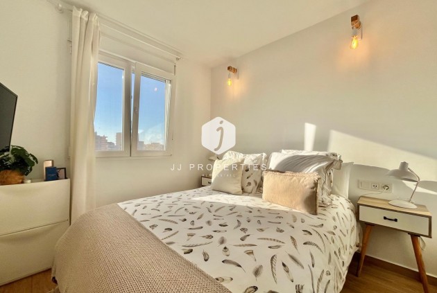 Segunda mano - Apartamento / piso -
Torrevieja - Calas blanca