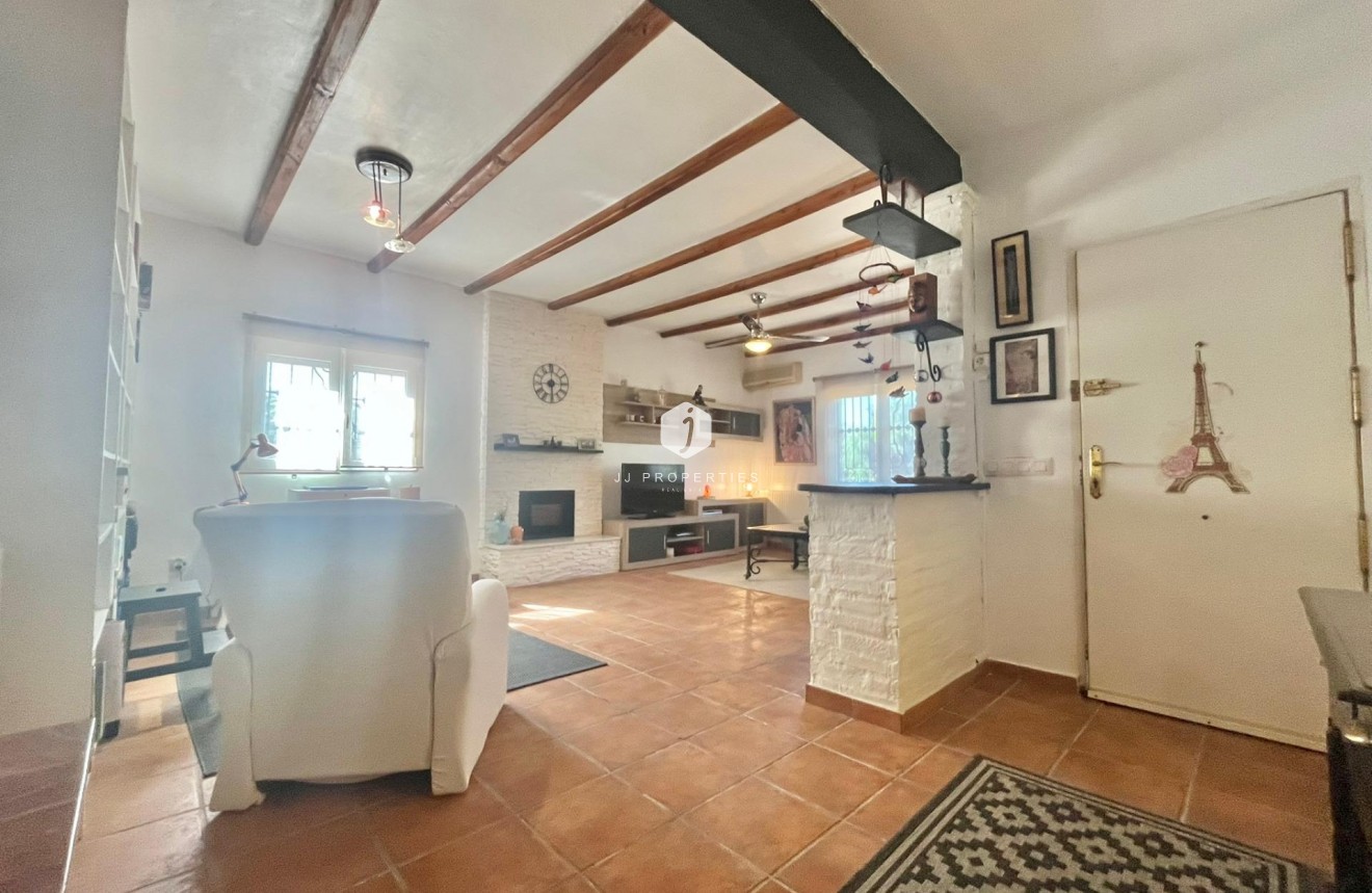 Segunda mano - Villa -
Torrevieja - Los Balcones - Los Altos del Edén