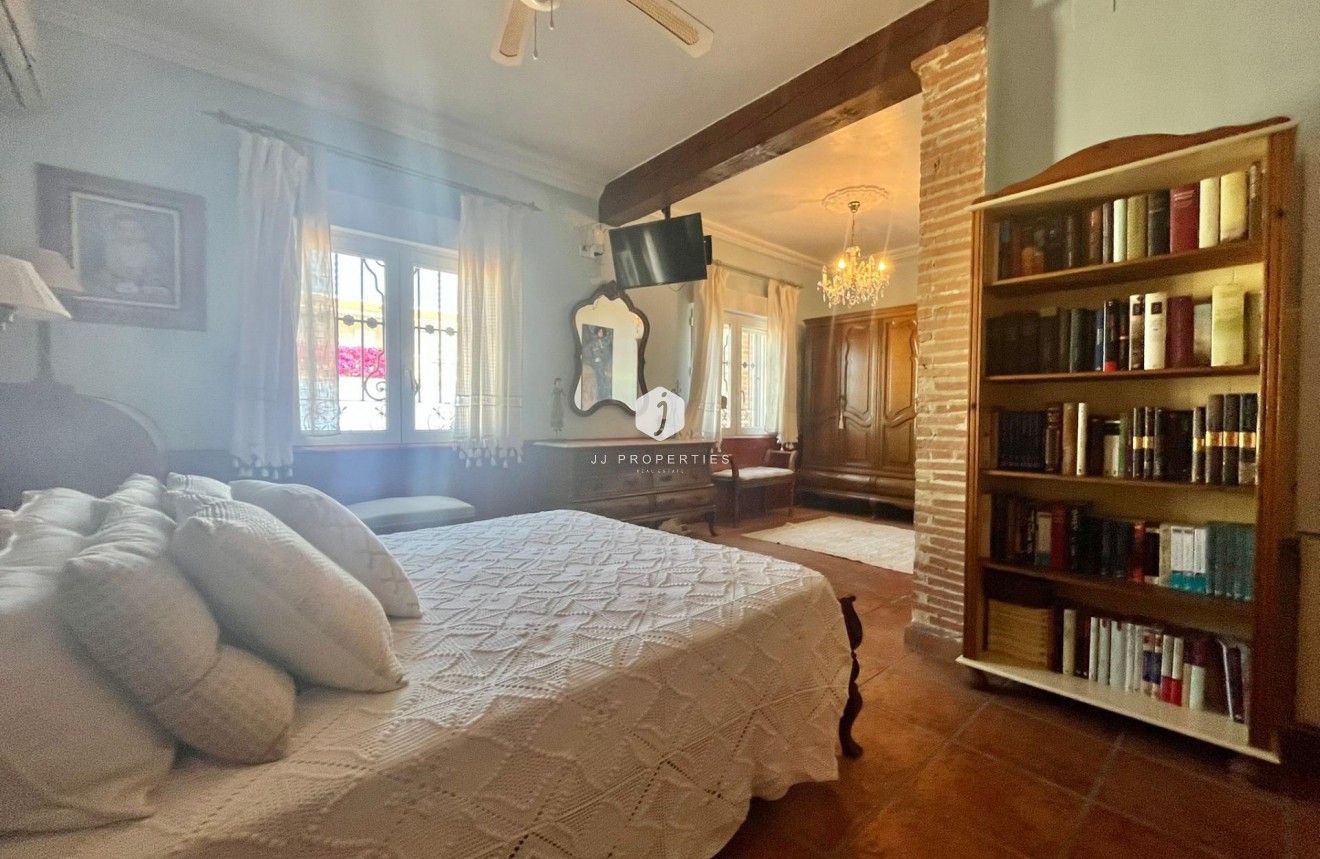 Segunda mano - Villa -
Torrevieja - Los Balcones - Los Altos del Edén