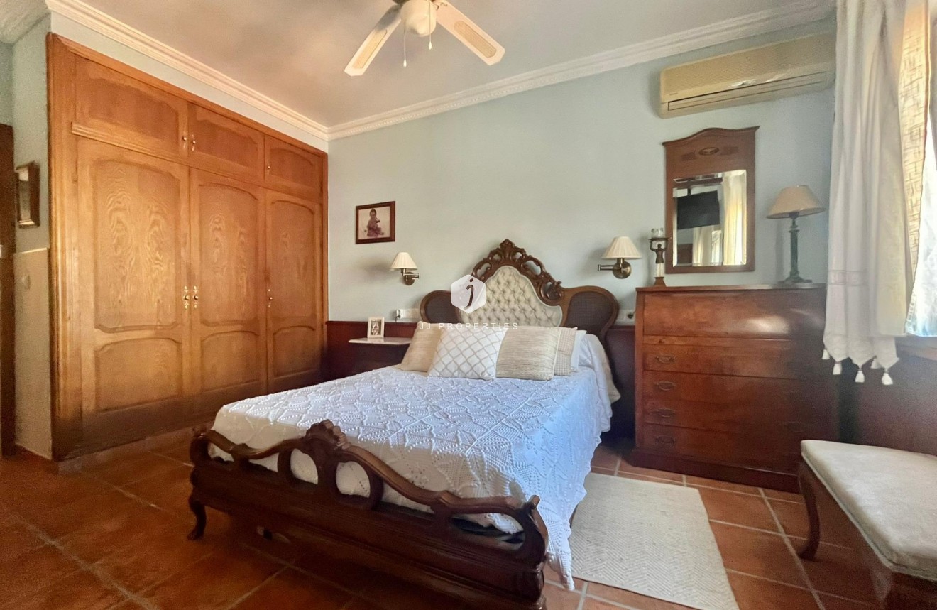 Segunda mano - Villa -
Torrevieja - Los Balcones - Los Altos del Edén