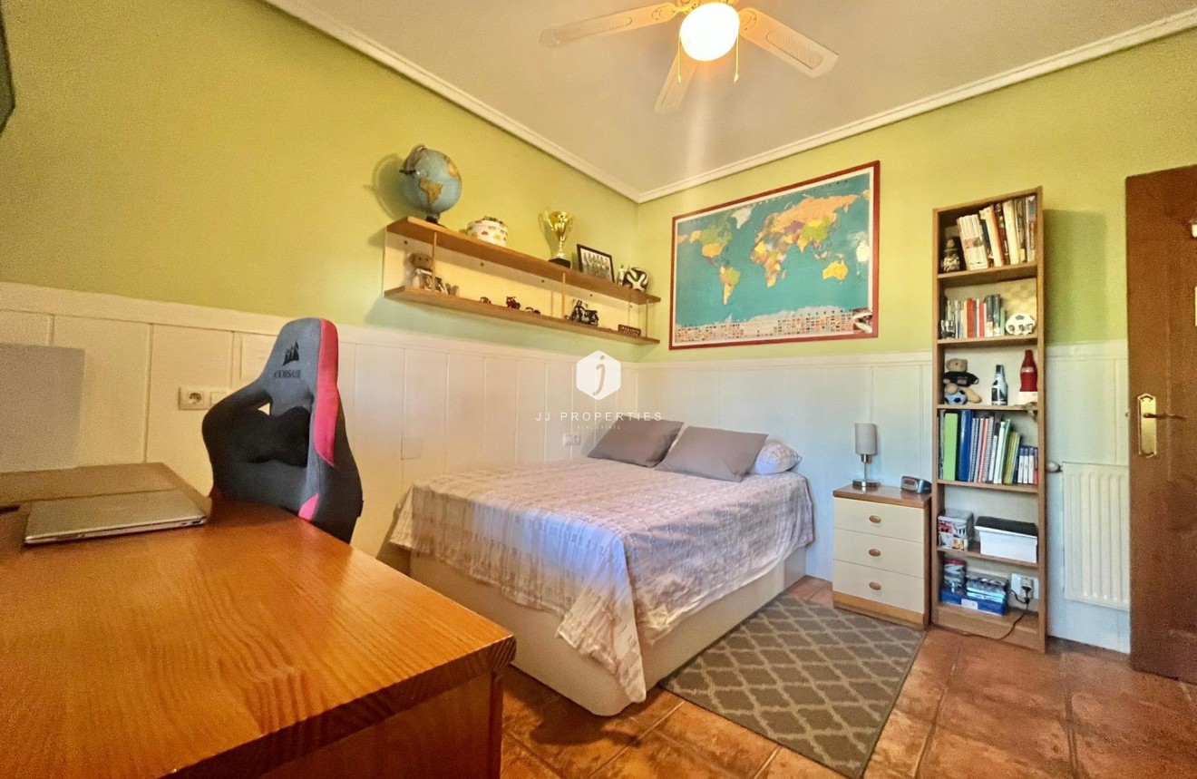 Segunda mano - Villa -
Torrevieja - Los Balcones - Los Altos del Edén