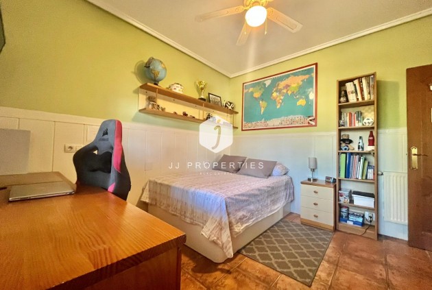 Segunda mano - Villa -
Torrevieja - Los Balcones - Los Altos del Edén