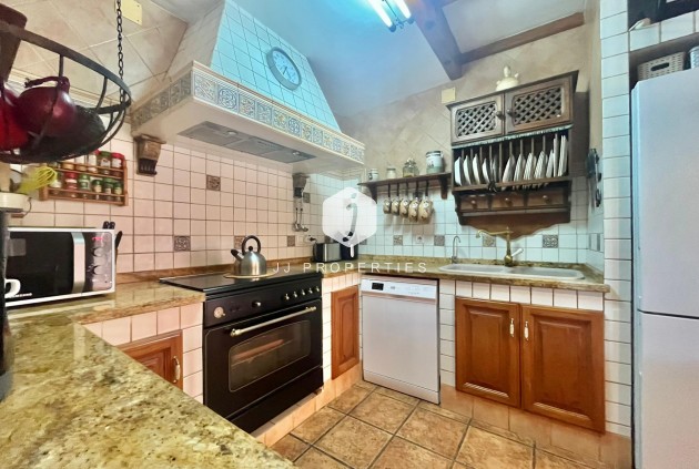 Segunda mano - Villa -
Torrevieja - Los Balcones - Los Altos del Edén