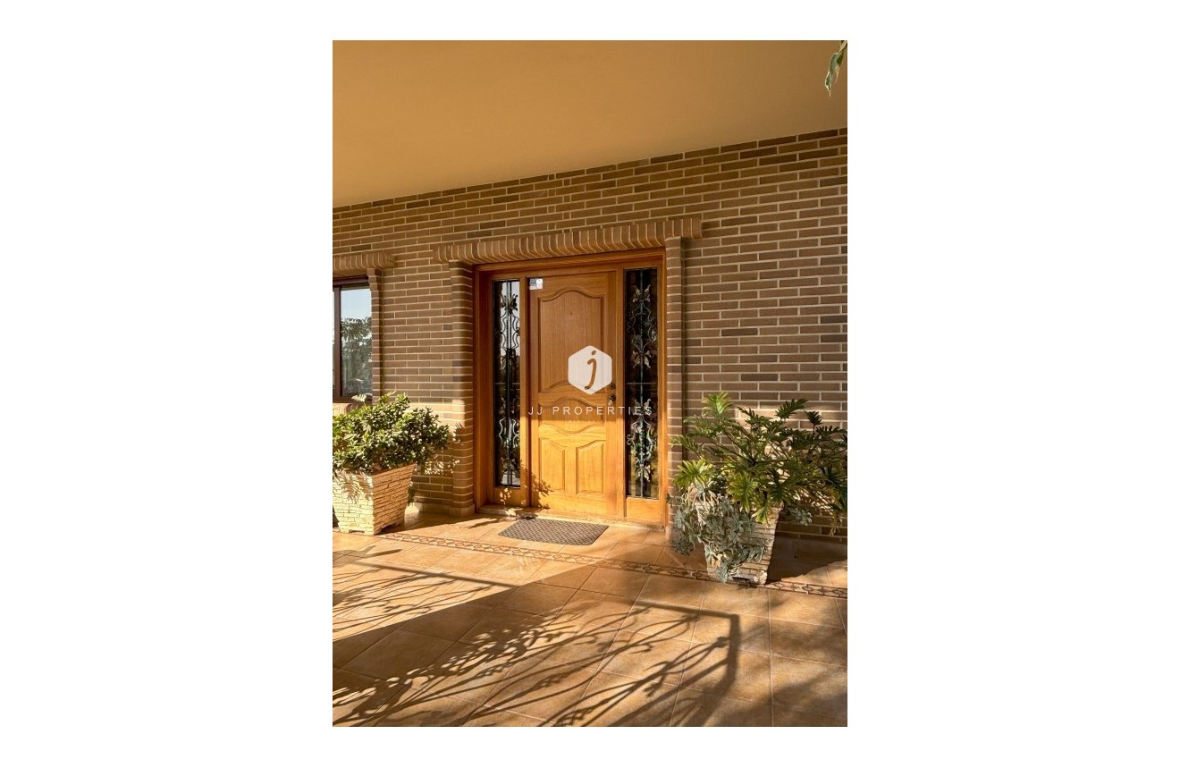 Segunda mano - Villa -
Ciudad Quesada - Costa Blanca