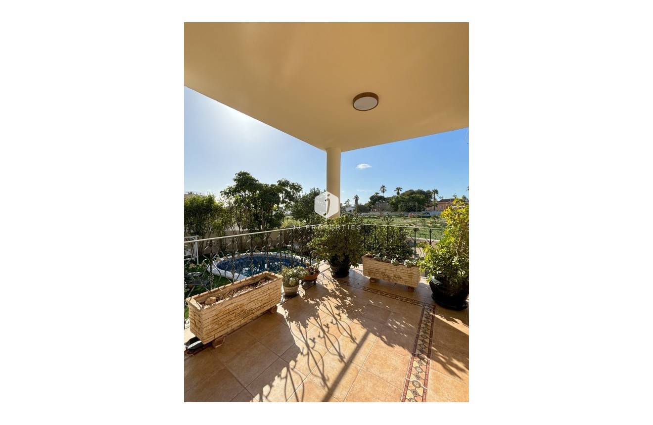 Segunda mano - Villa -
Ciudad Quesada - Costa Blanca